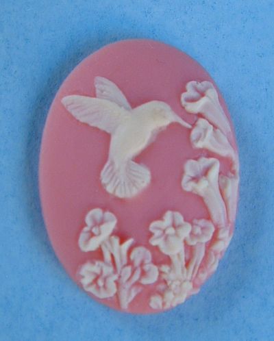 Cameo- Hummingbird White on Pink - Large - Click Image to Close