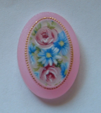 Pink Rimmed Cameo w/Painted Flowers - Click Image to Close