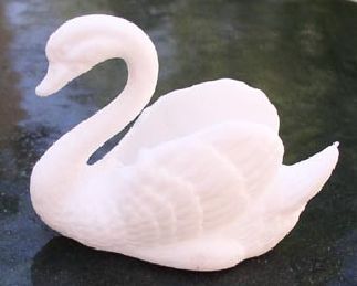 Large Plastic Swan - Click Image to Close