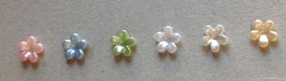 1/4" Small Pearl Acrylic Flowers - 1 doz - Click Image to Close