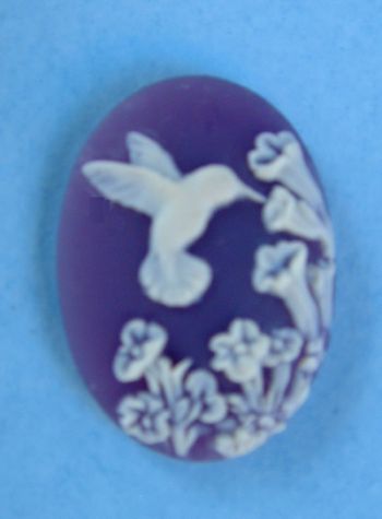 Cameo- Hummingbird White on Purple - Large - Click Image to Close