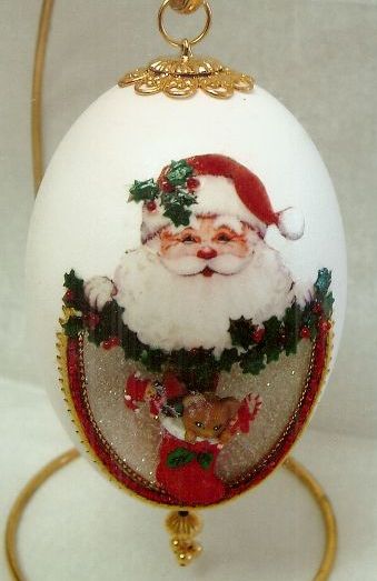 Santa's Surprise Egg Kit - Click Image to Close