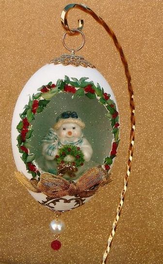 Snow Lady Wreath Egg Kit - Click Image to Close