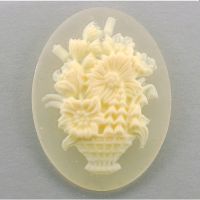 Cameo- Basket of Flowers Ivory/Matte Crystal - 40/30